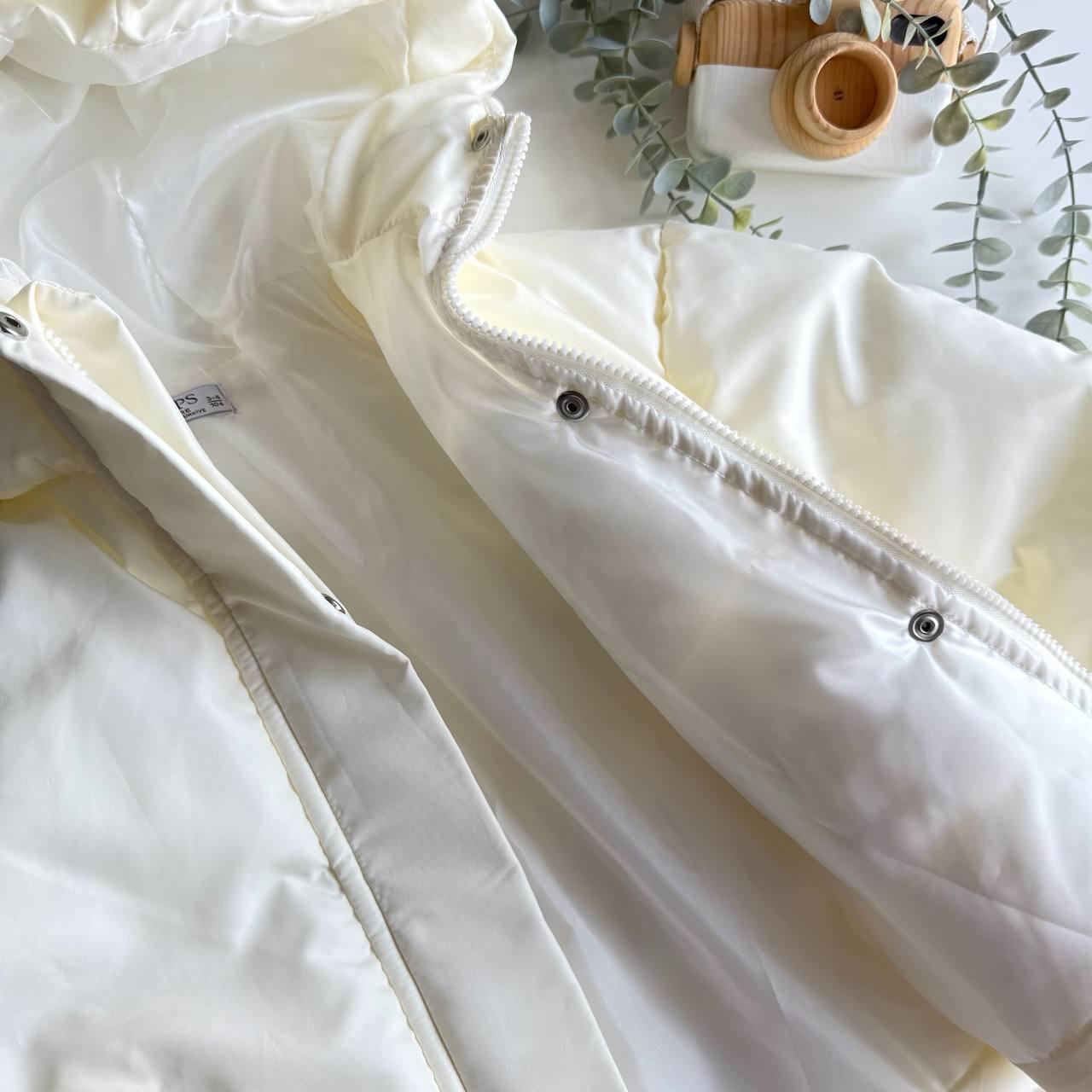 Su Geçirmez Şişme Kapüşonlu Mont Beyaz