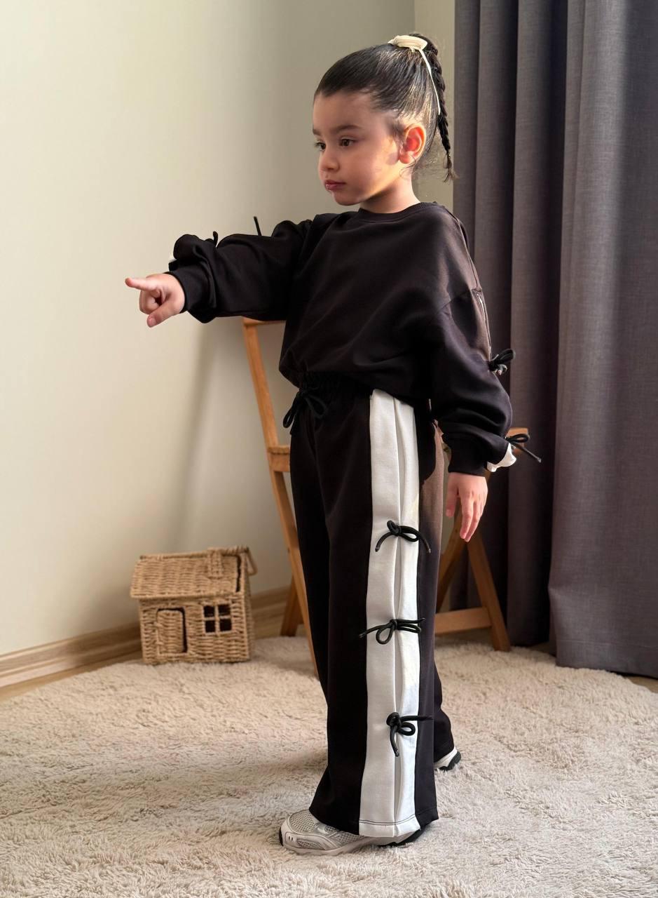 Fiyonk Detaylı İkili Takım-Siyah