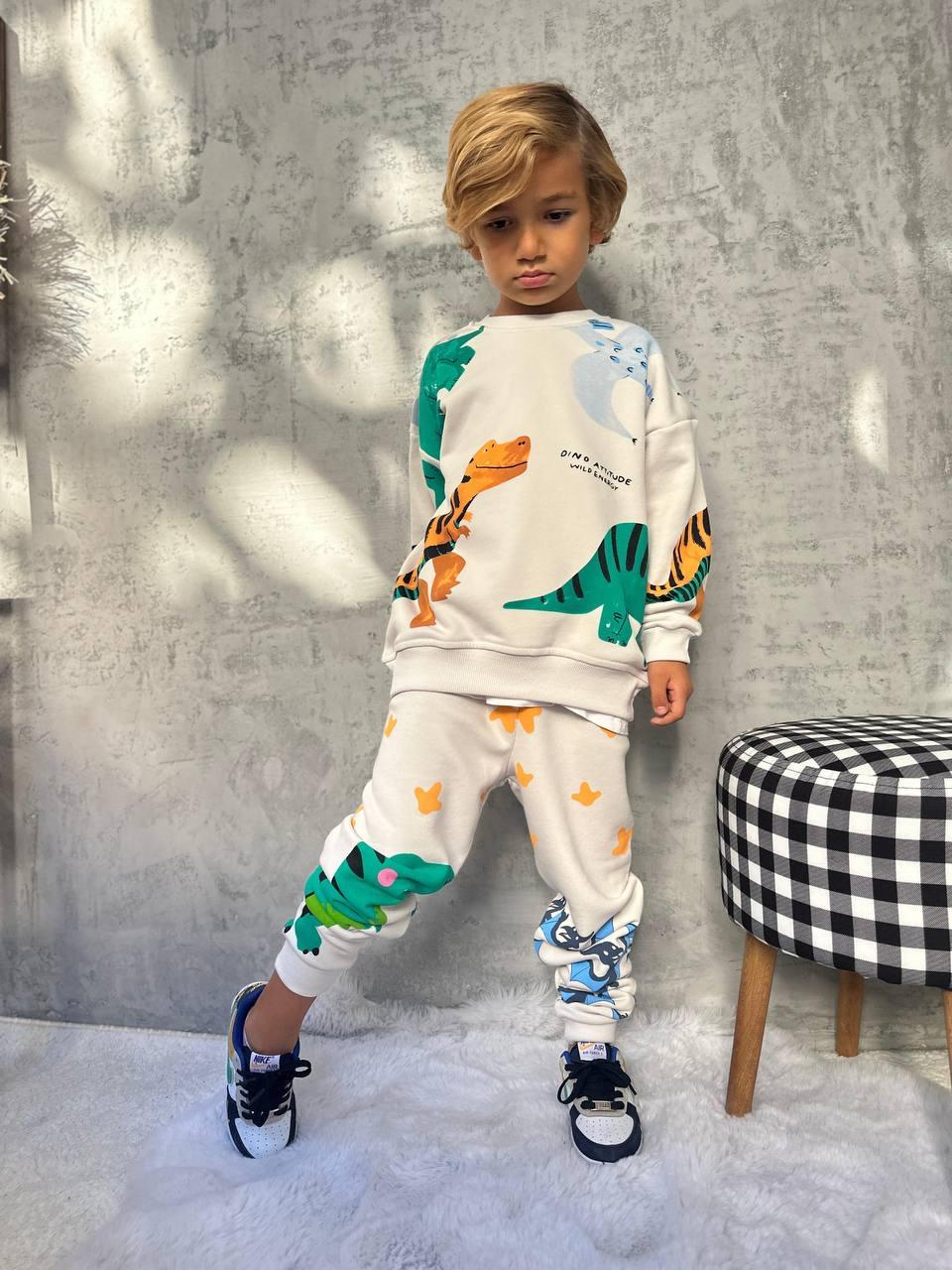 Dinozor Macerası Sweatshirt & Eşofman Altı Takımı