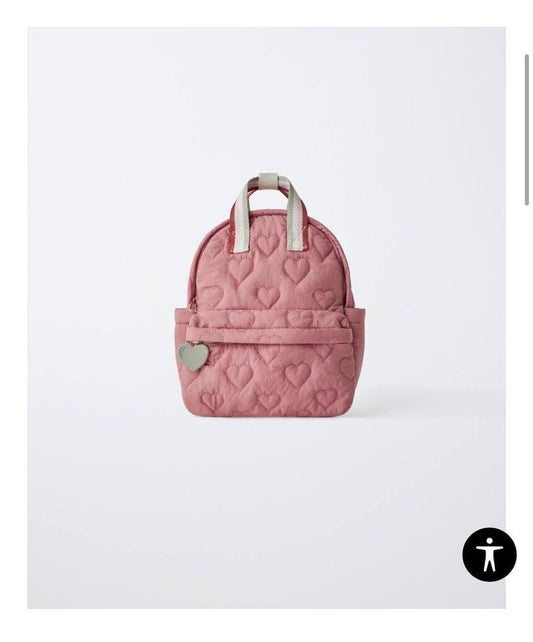 Kalp Detaylı Sırt Çantası
