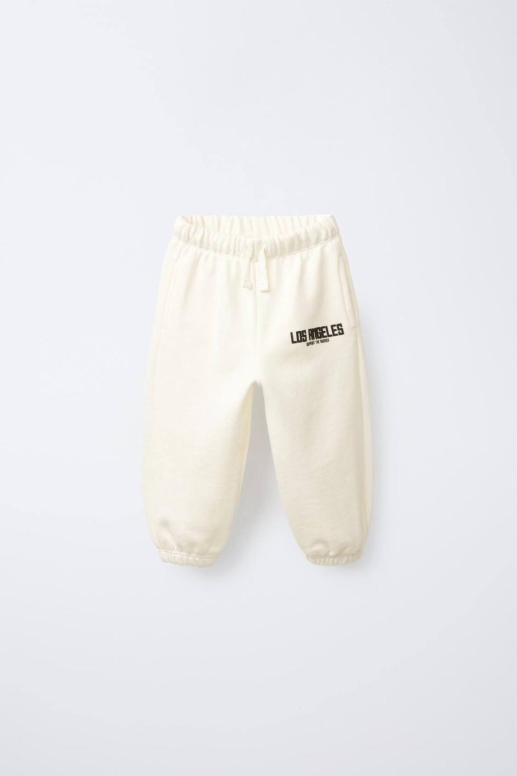 Ekru Los Angeles Takım