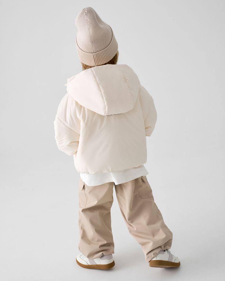 Su Geçirmez Şişme Kapüşonlu Mont Beyaz