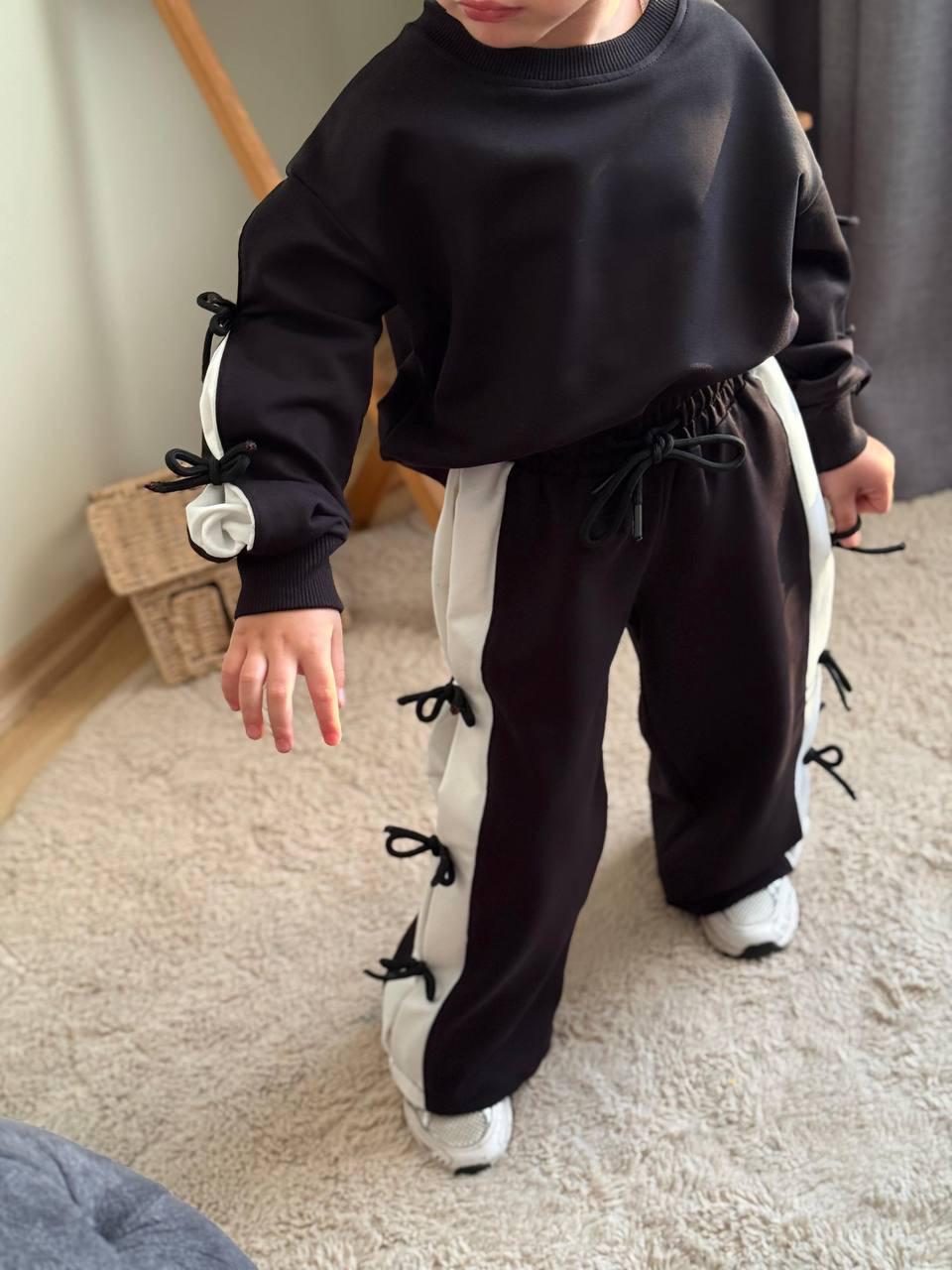 Fiyonk Detaylı İkili Takım-Siyah