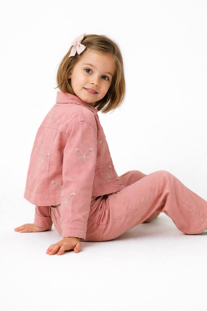 Kelebek İşlemeli Taşlı Ceketli Takım