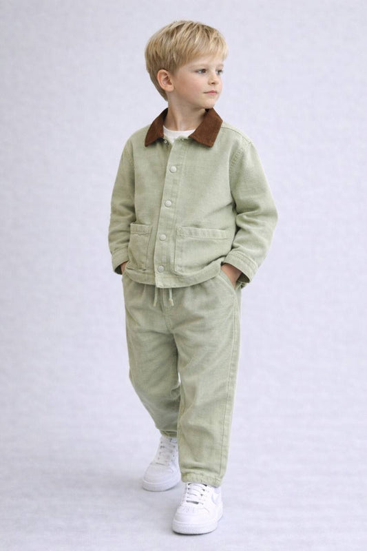 Kahve Yakalı Mint Yeşil Kanvas Takım